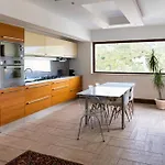 Casa Mathea
