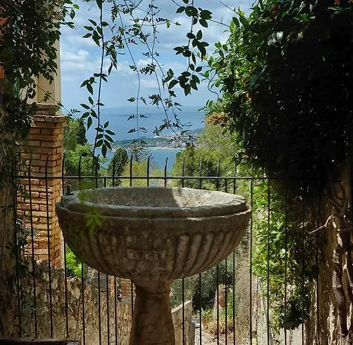 Casa Mathea تاورمينا