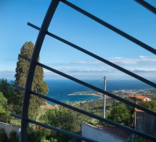 فيلة Casa Mathea تاورمينا